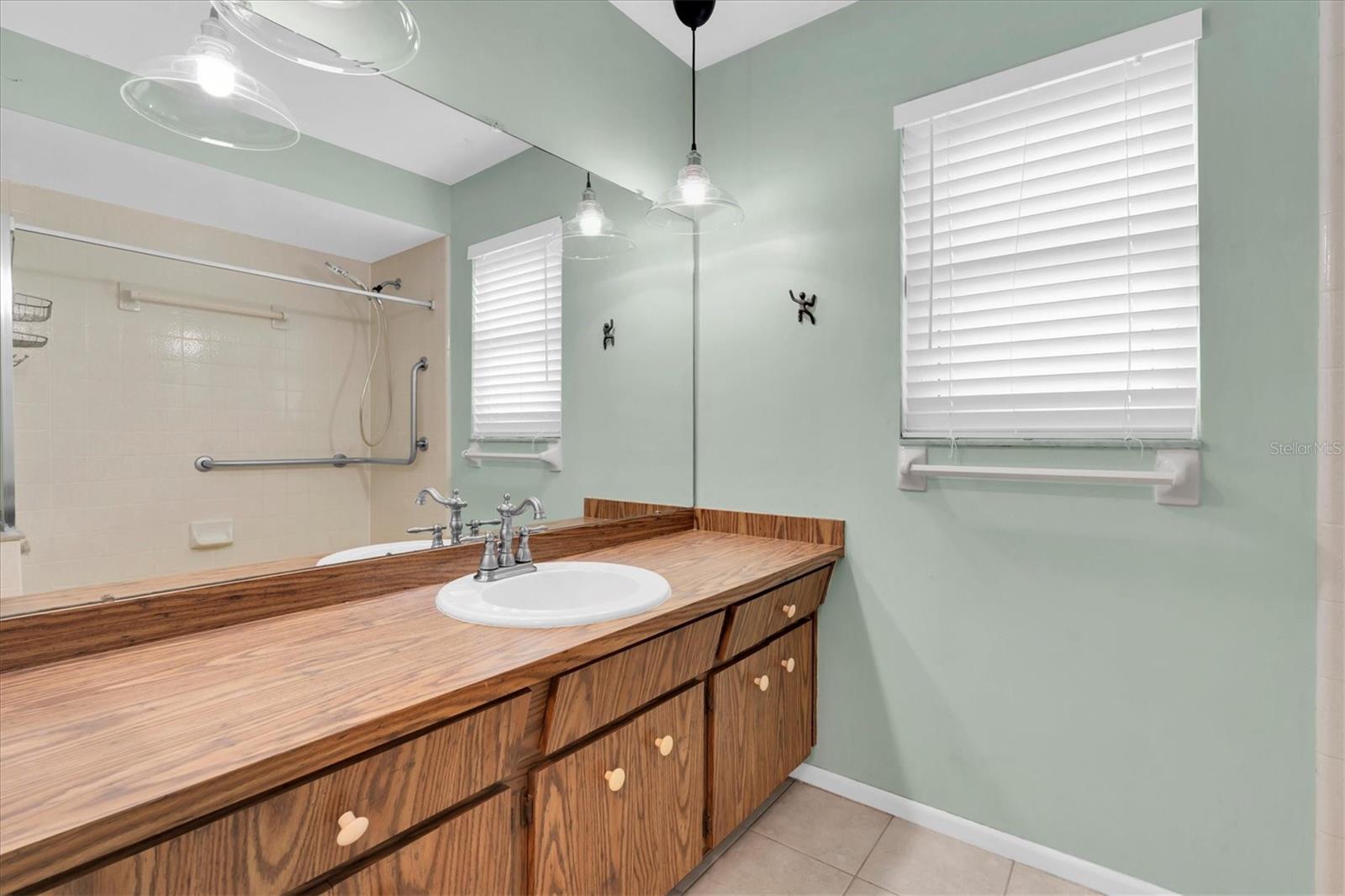 Bathroom 2