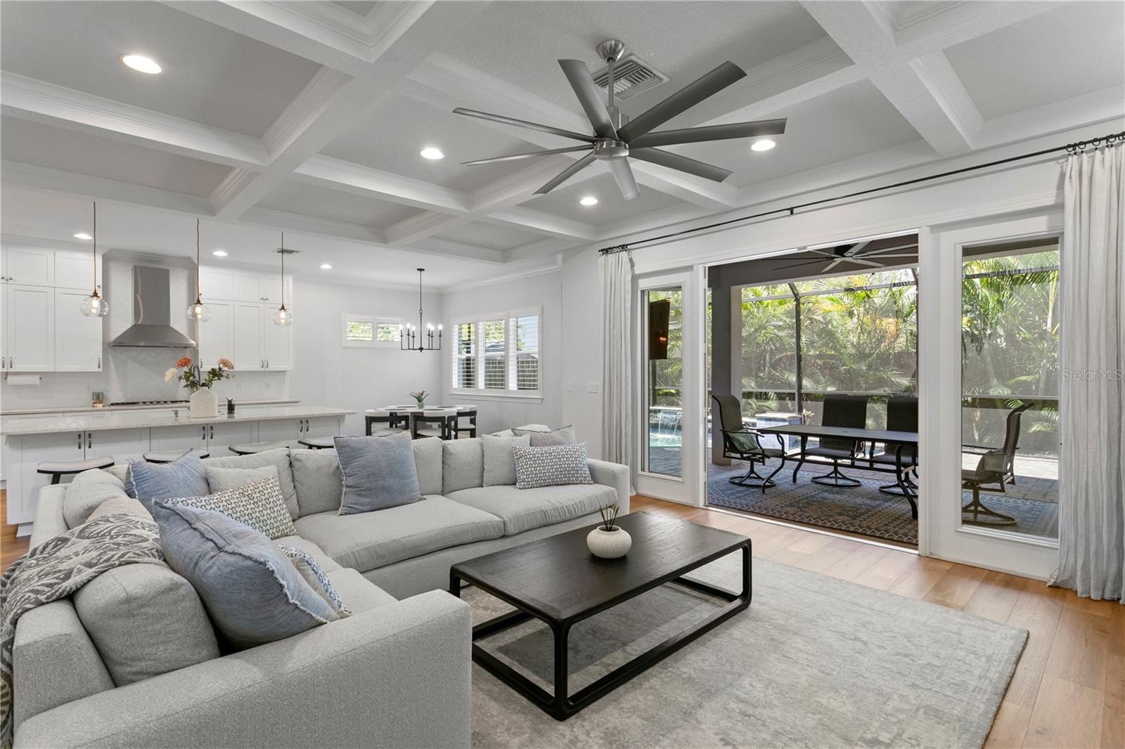 Ideal space for entertaining!