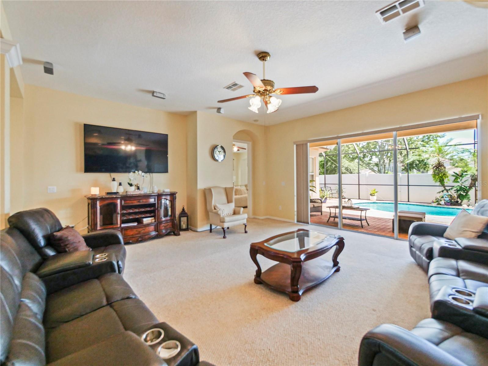 Extra Large Family Room