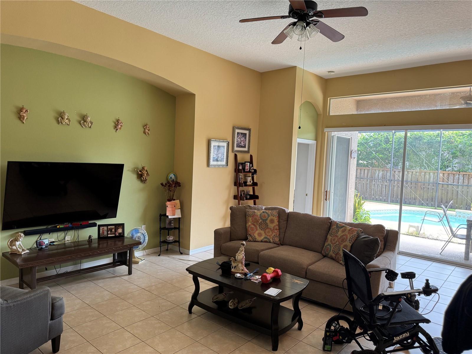 Great Room with dining area nd kitchen.