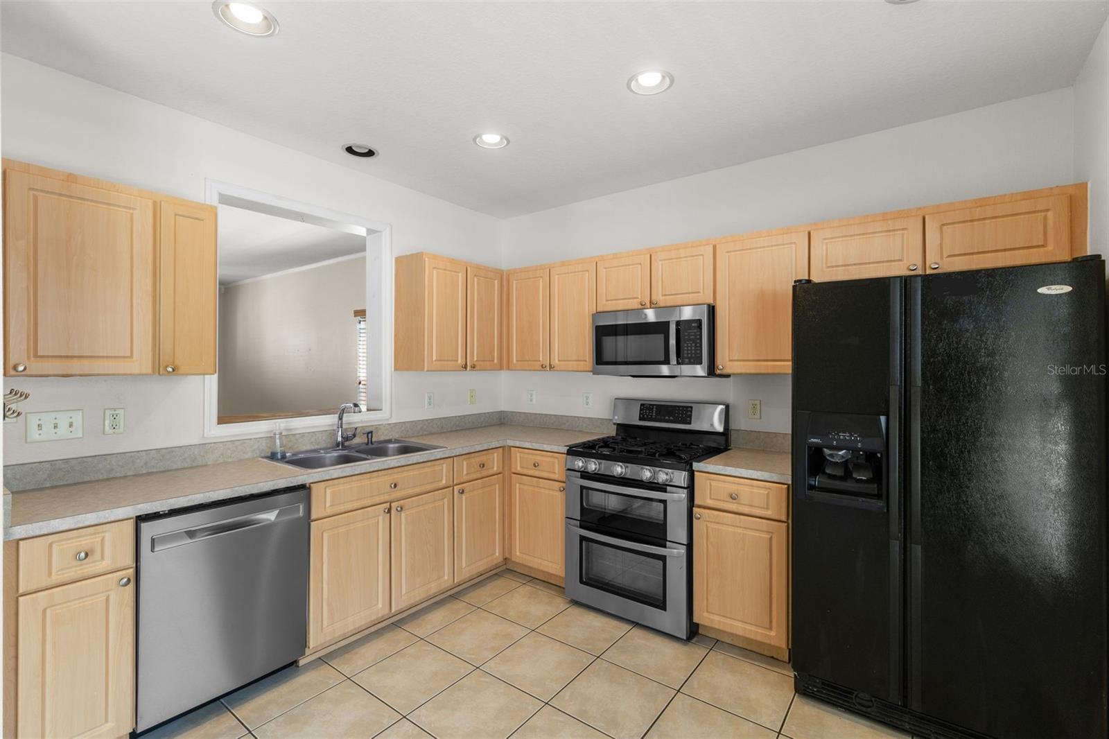 Kitchen 2