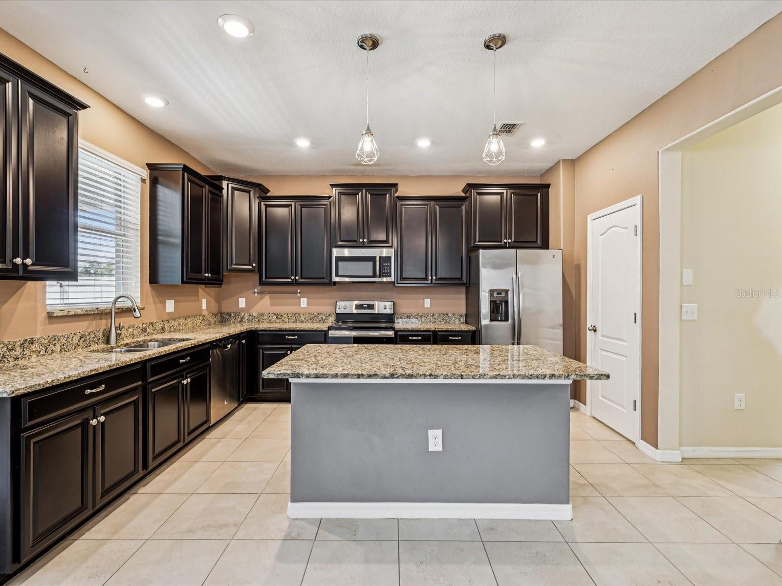 Plenty of counter and cabinet space