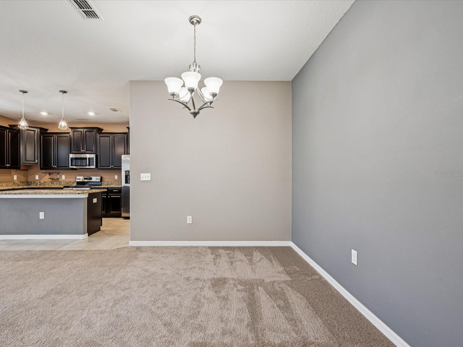 Watch virtual tour for more details