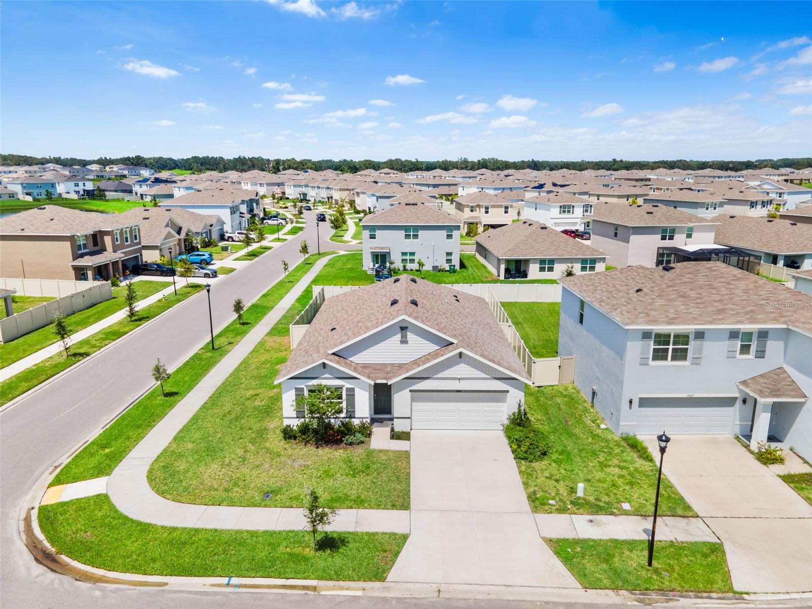 Corner Lot View