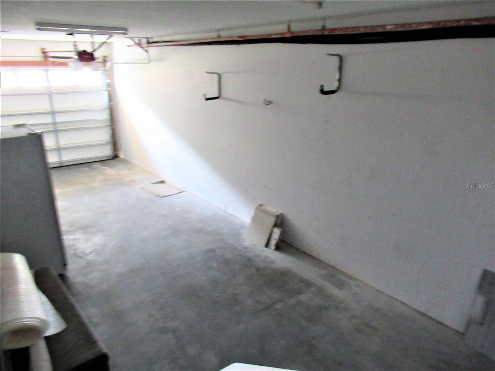 Two car tandem garage