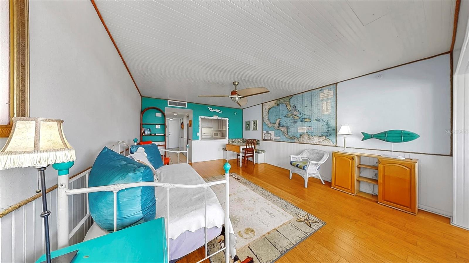 Comes furnished