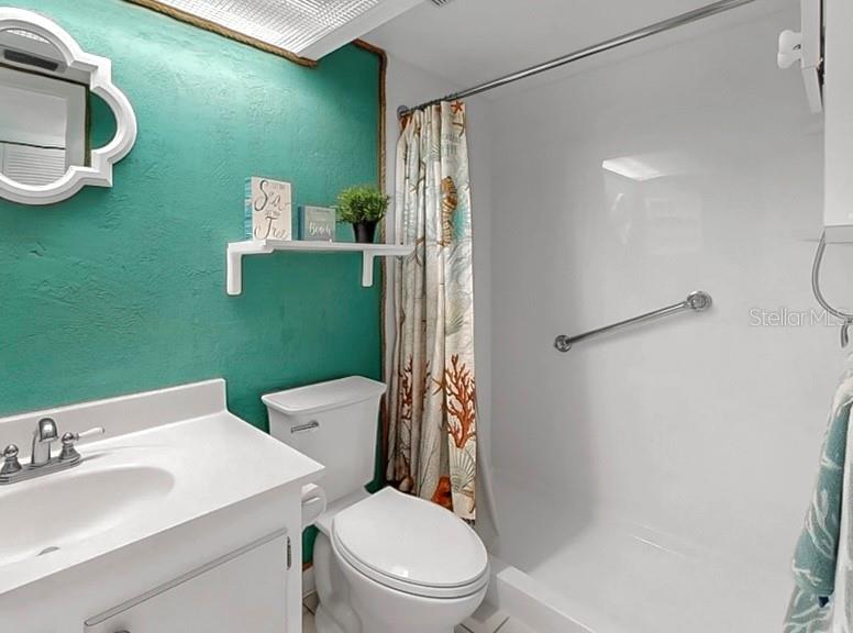 Beautiful bathroom with NEW Shower!!