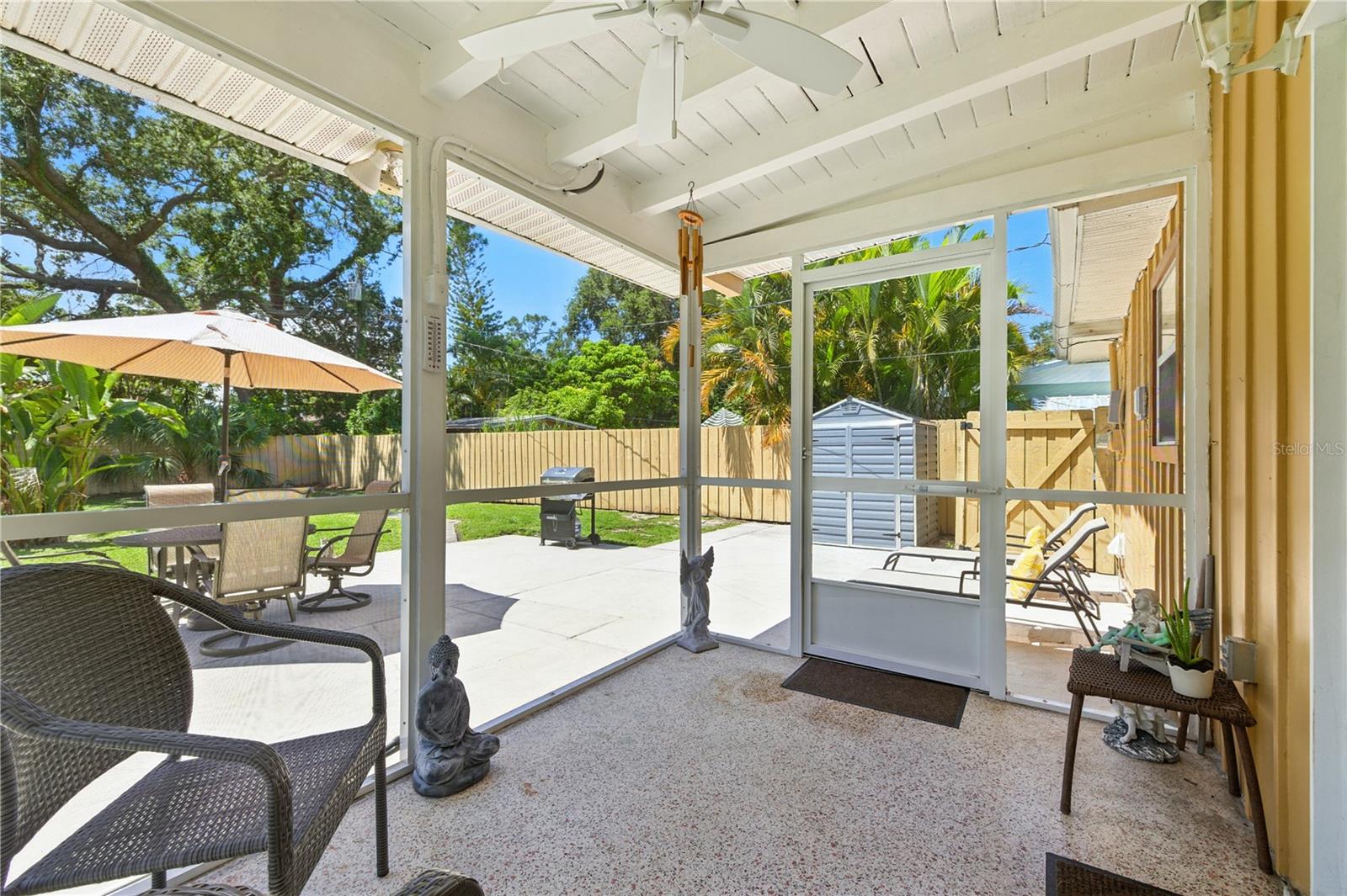 Screened in Patio