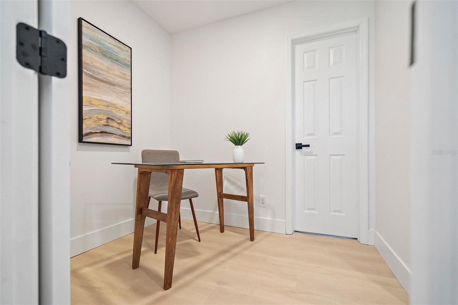 Bonus Room for office/workout or a 3rd bedroom
