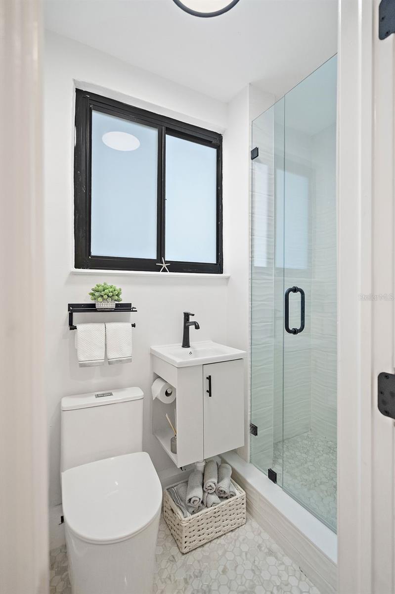 Top-quality glass door swings in/out