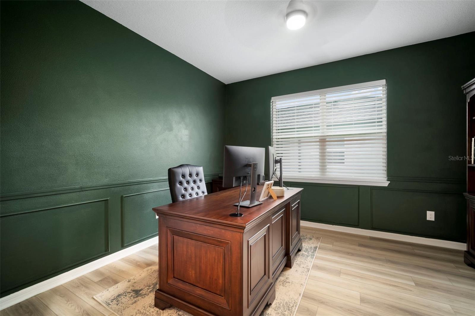 Den/Home Office