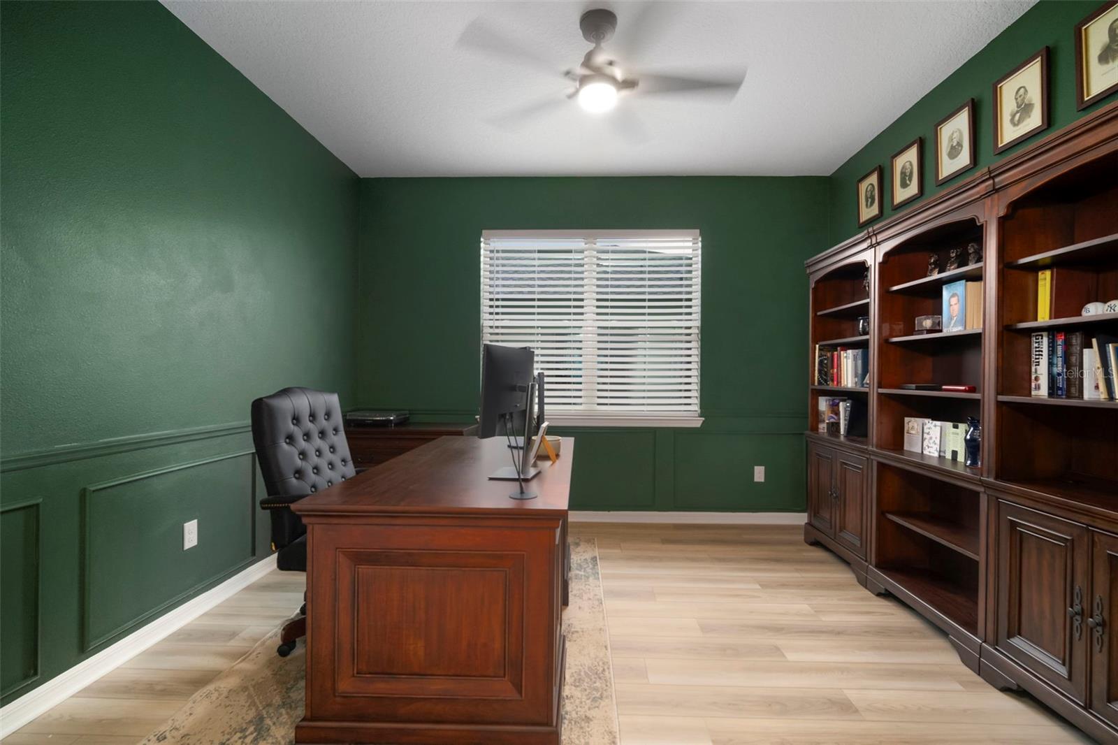 Den/Home Office