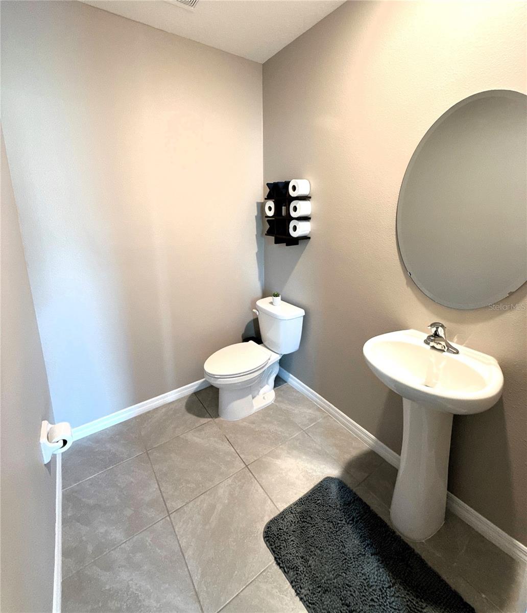 Half Bathroom 3