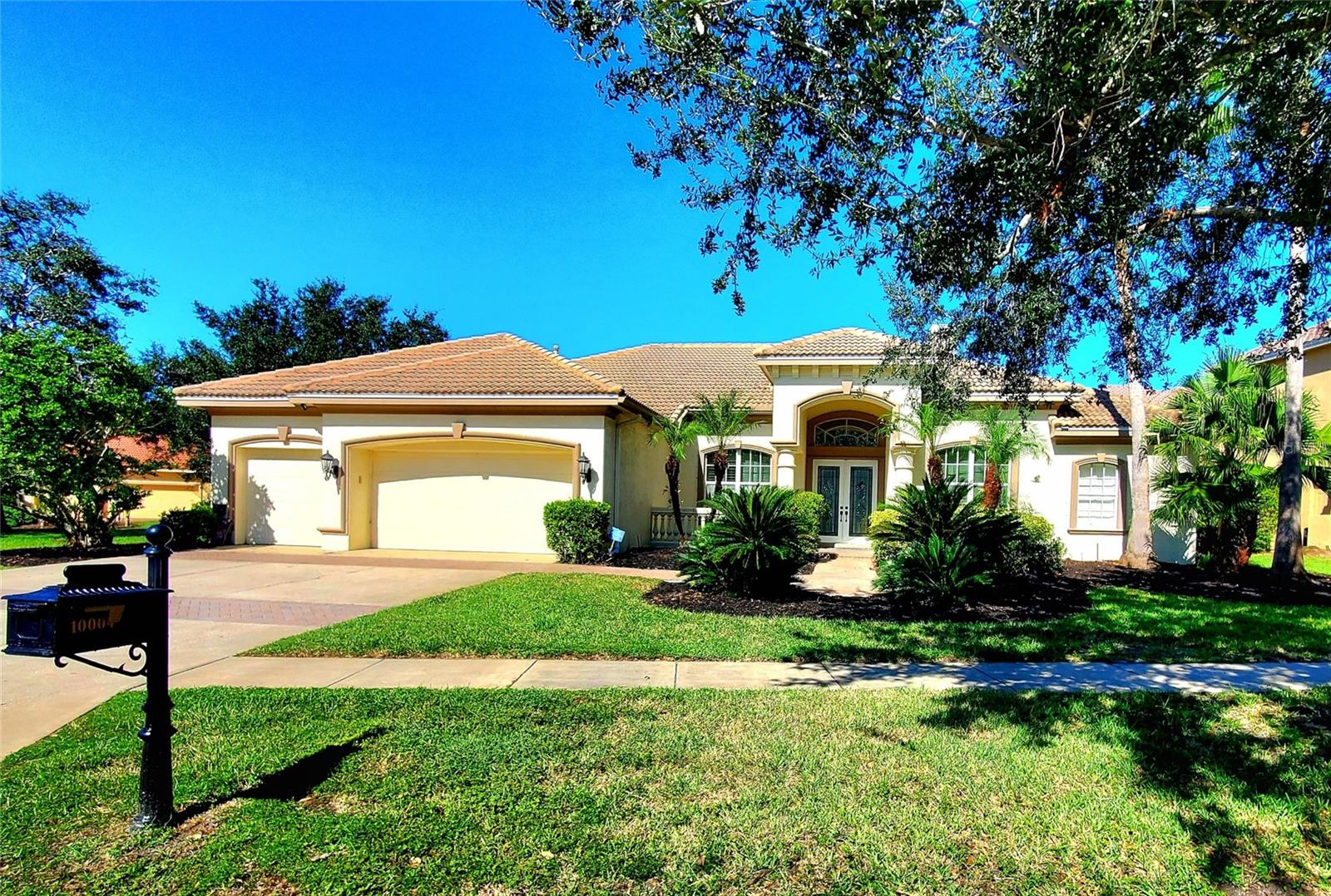 CURB APPEAL