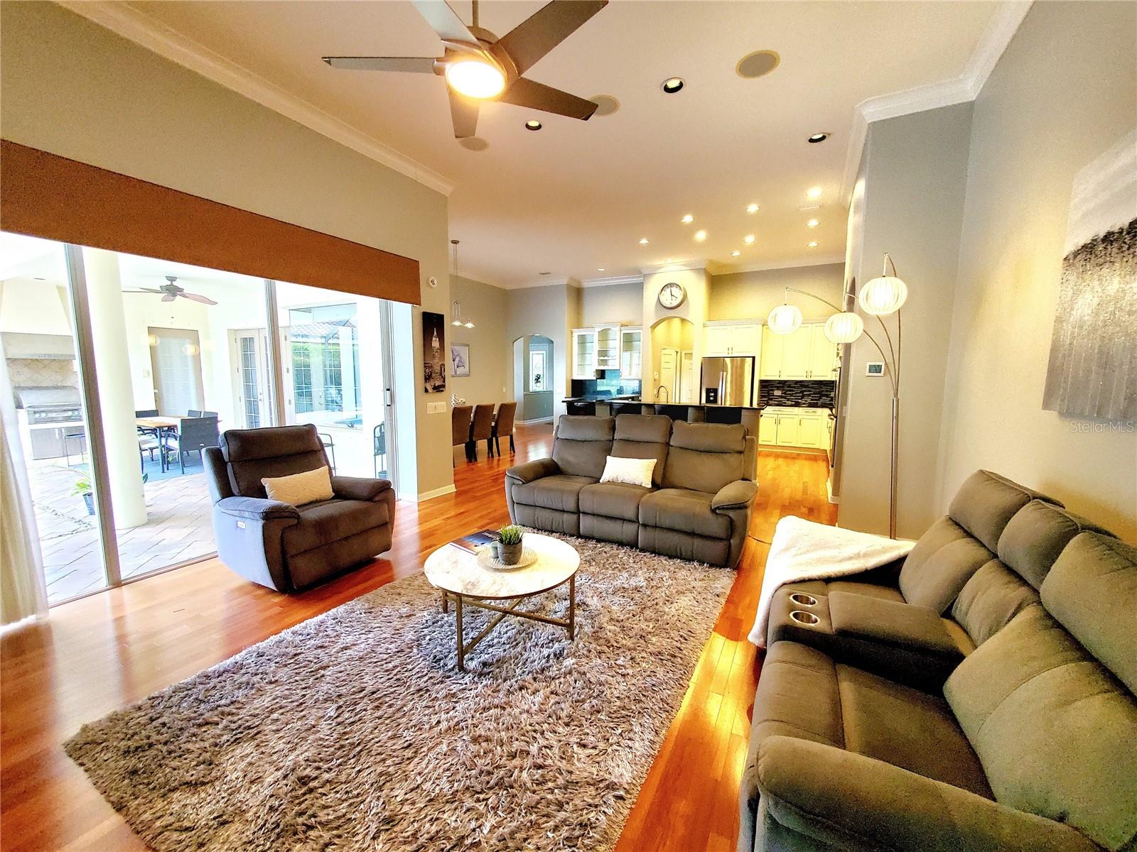 HIGH CEILINGS