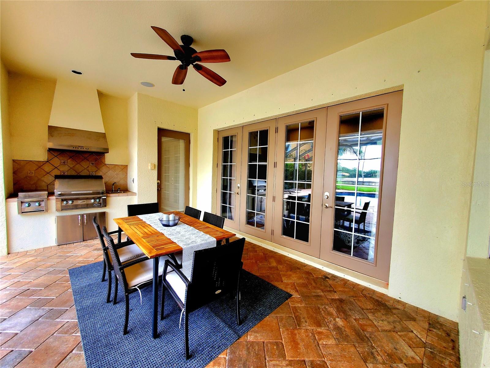 PATIO BBQ AREA