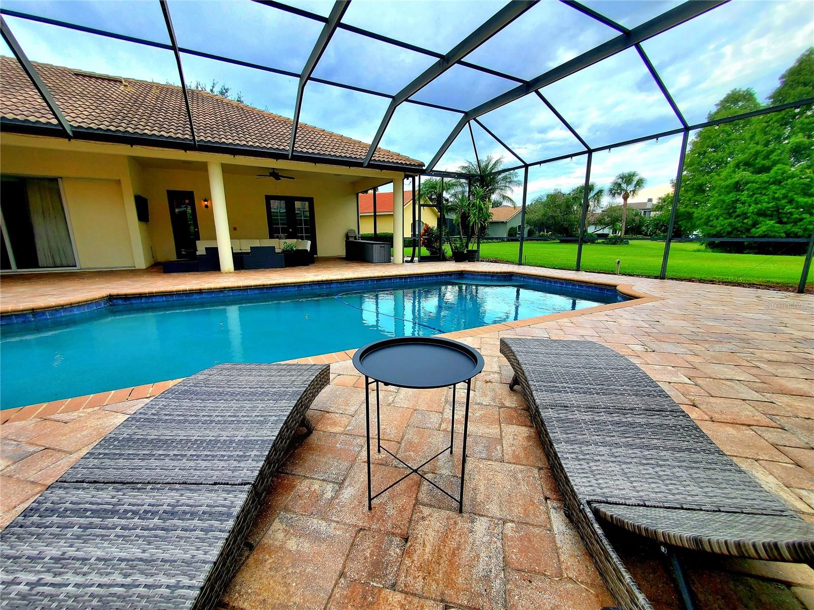 RELAX BY THE POOL
