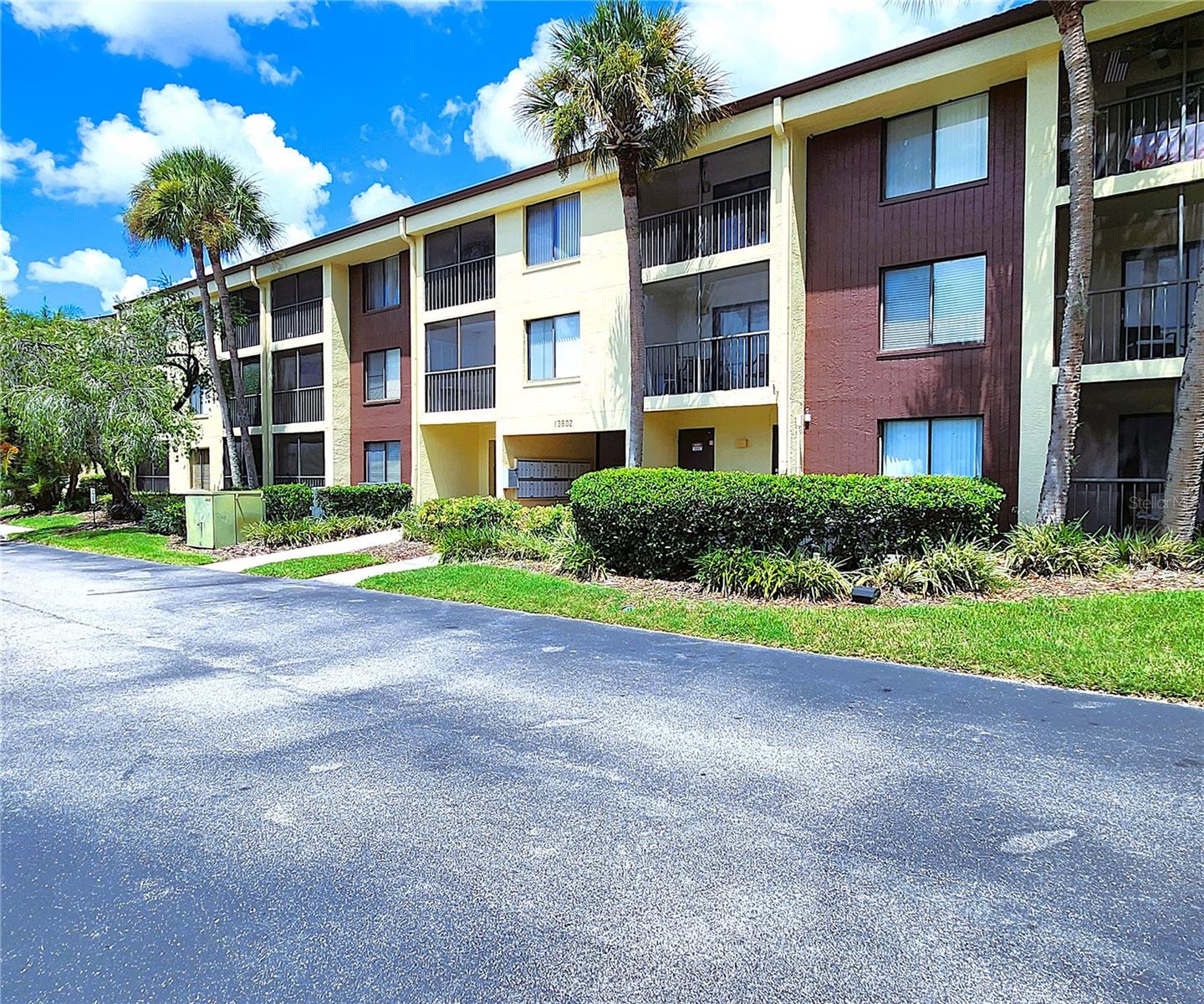 13602 S VILLAGE DR, #1209, TAMPA, FL 33618