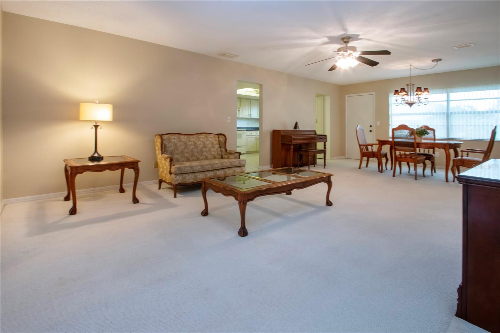 Spacious living room/dining room