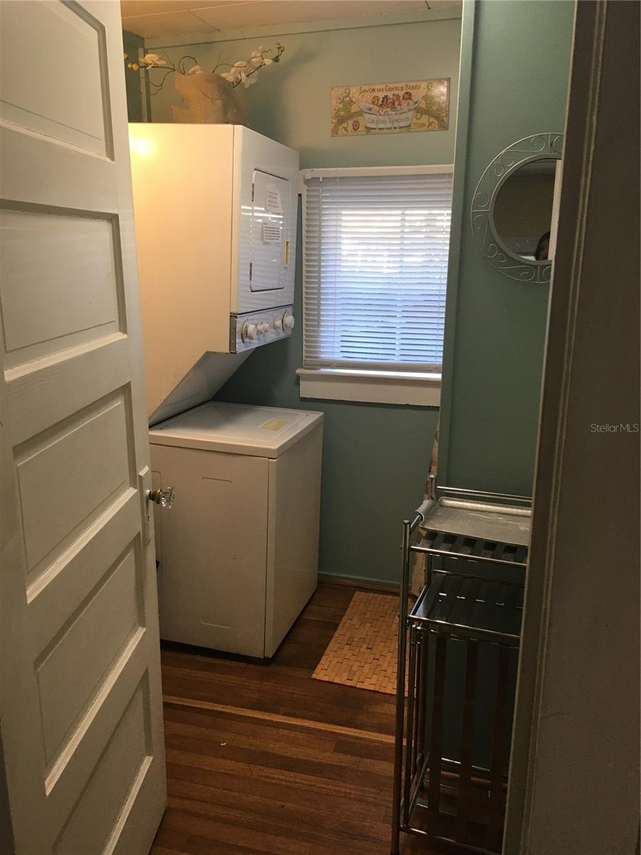 Cottage washer and dryer