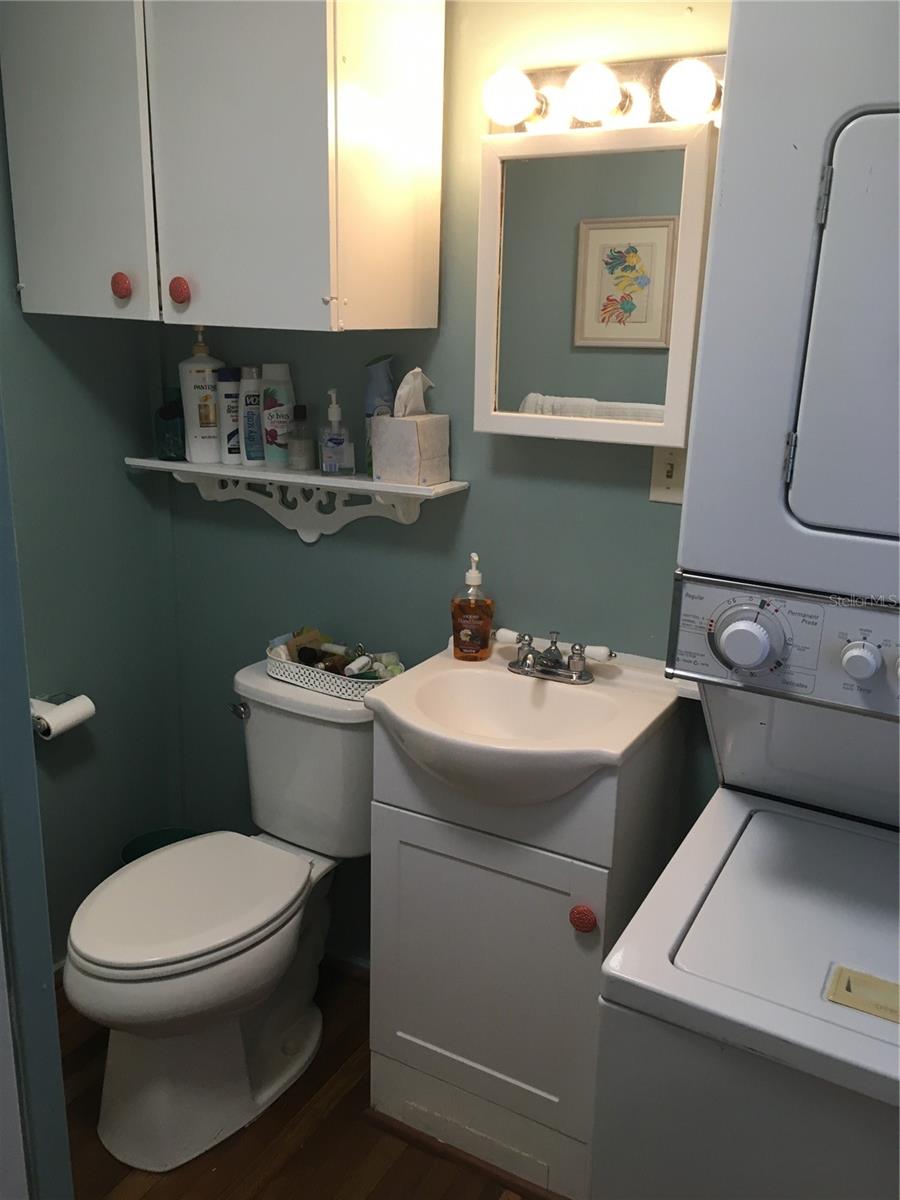 Cottage bathroom