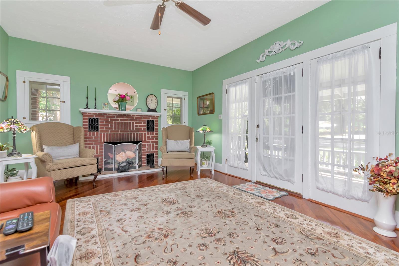 Bright and Beautiful Living Room Fireplace