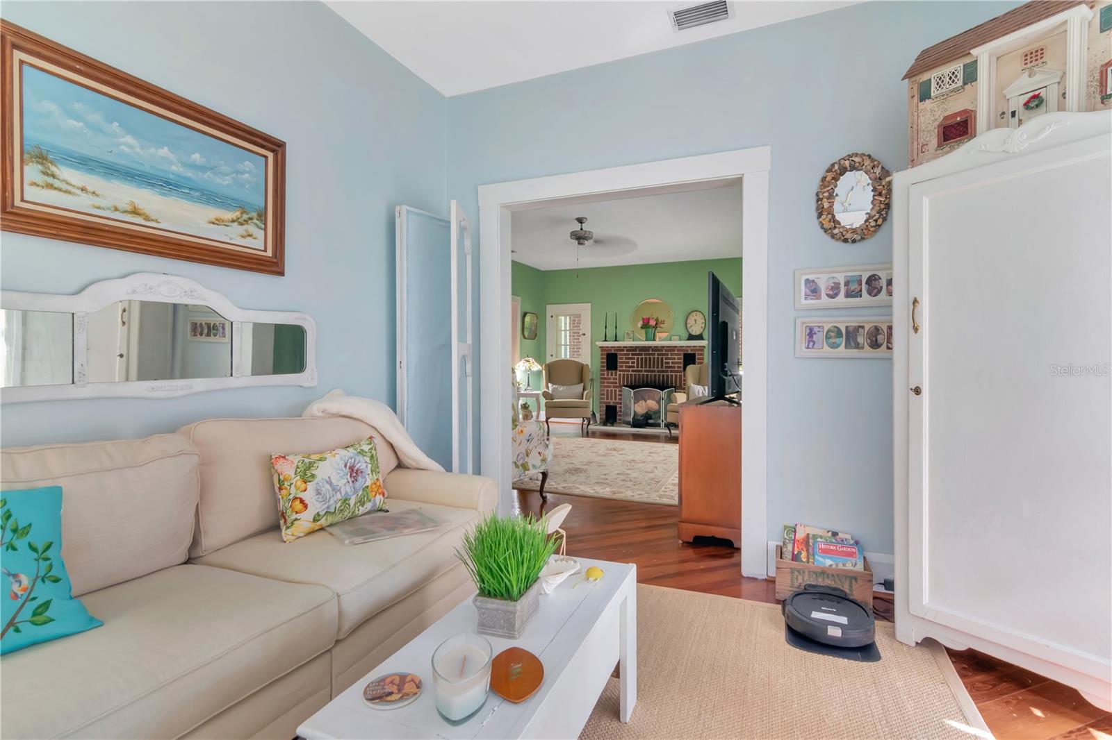 Sunroom or flex space