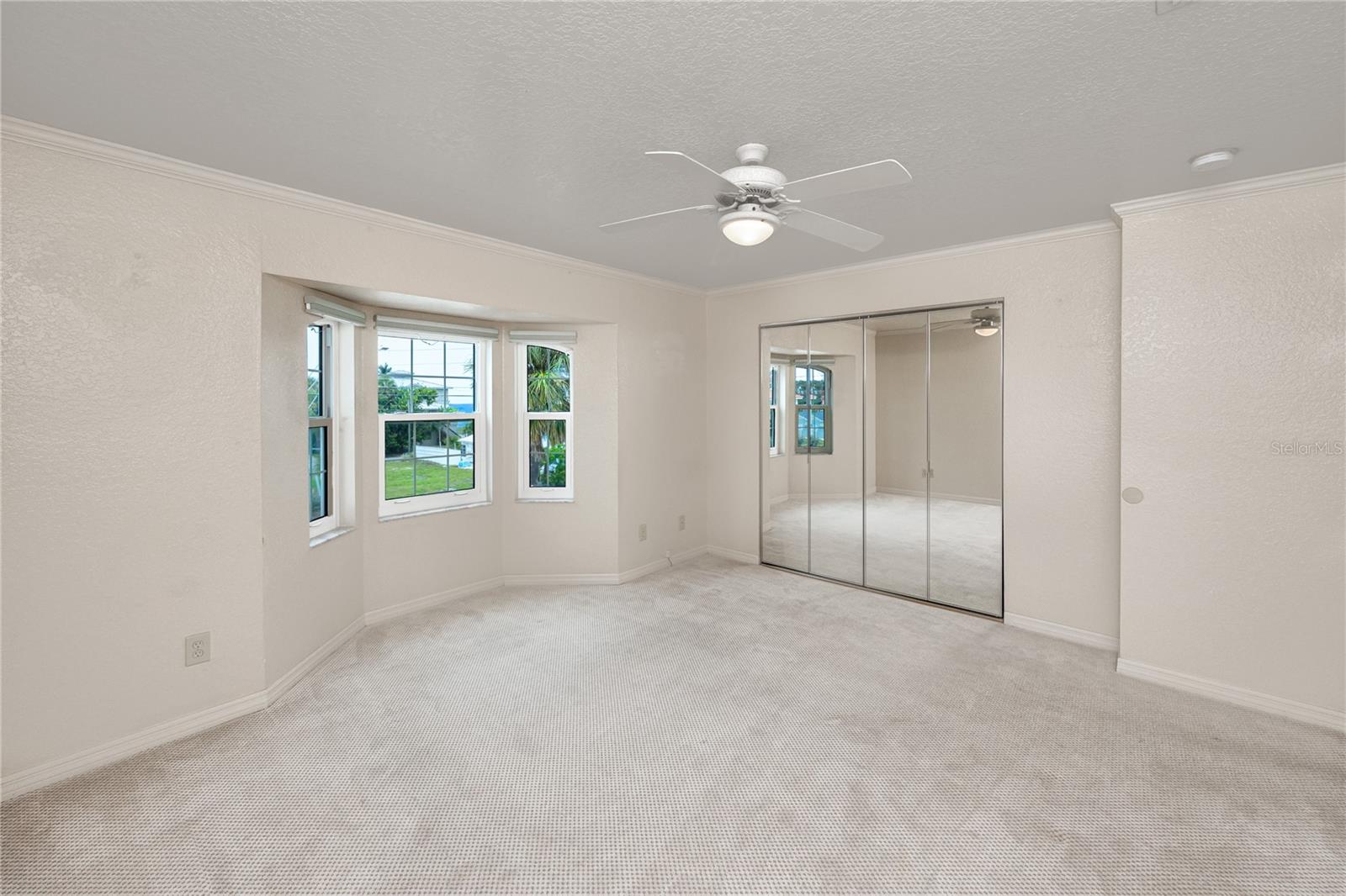 Guest bedroom