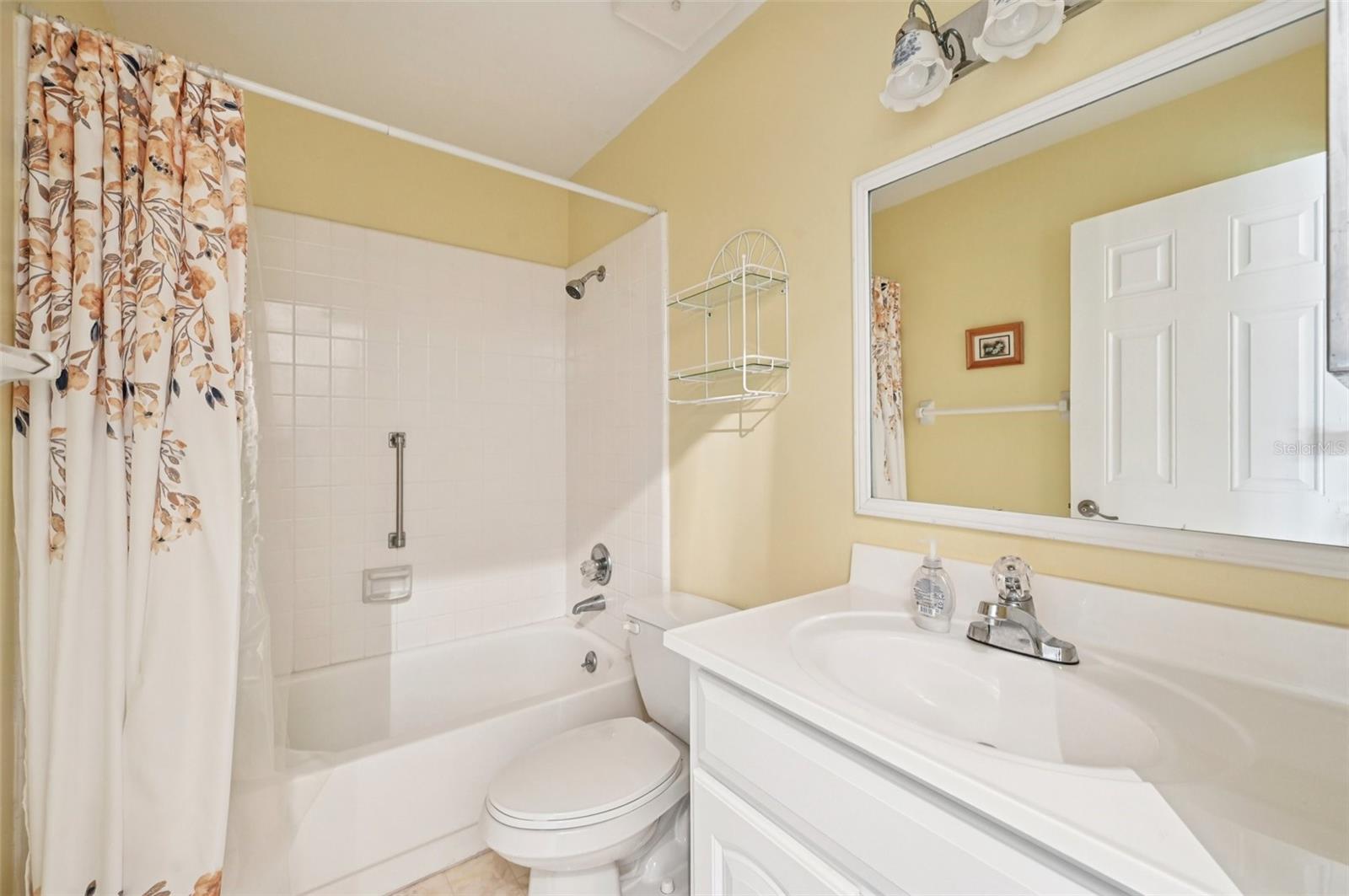 2nd bathroom