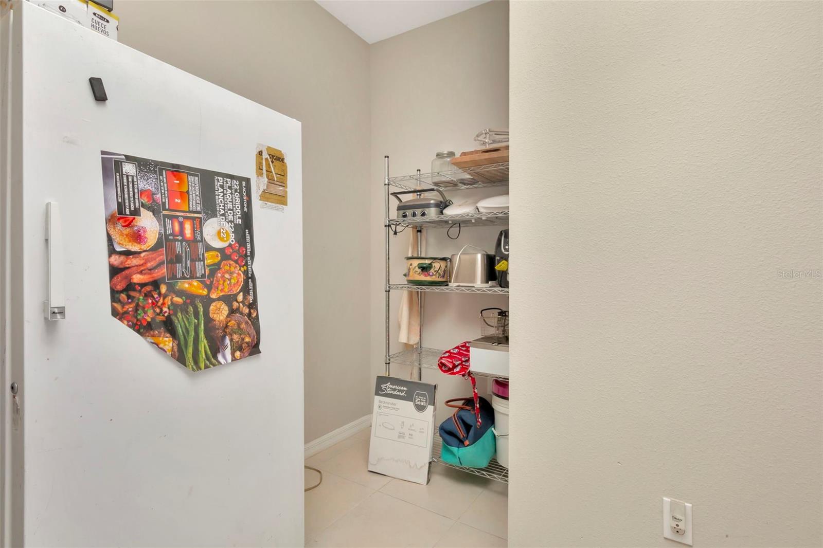 Extra pantry area