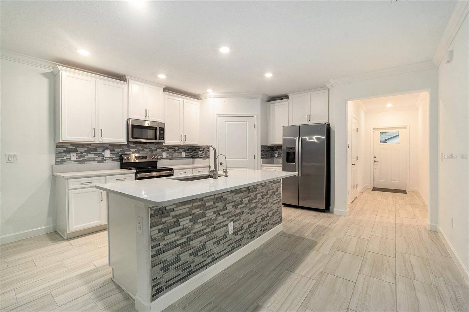 Kitchen with Island Seating