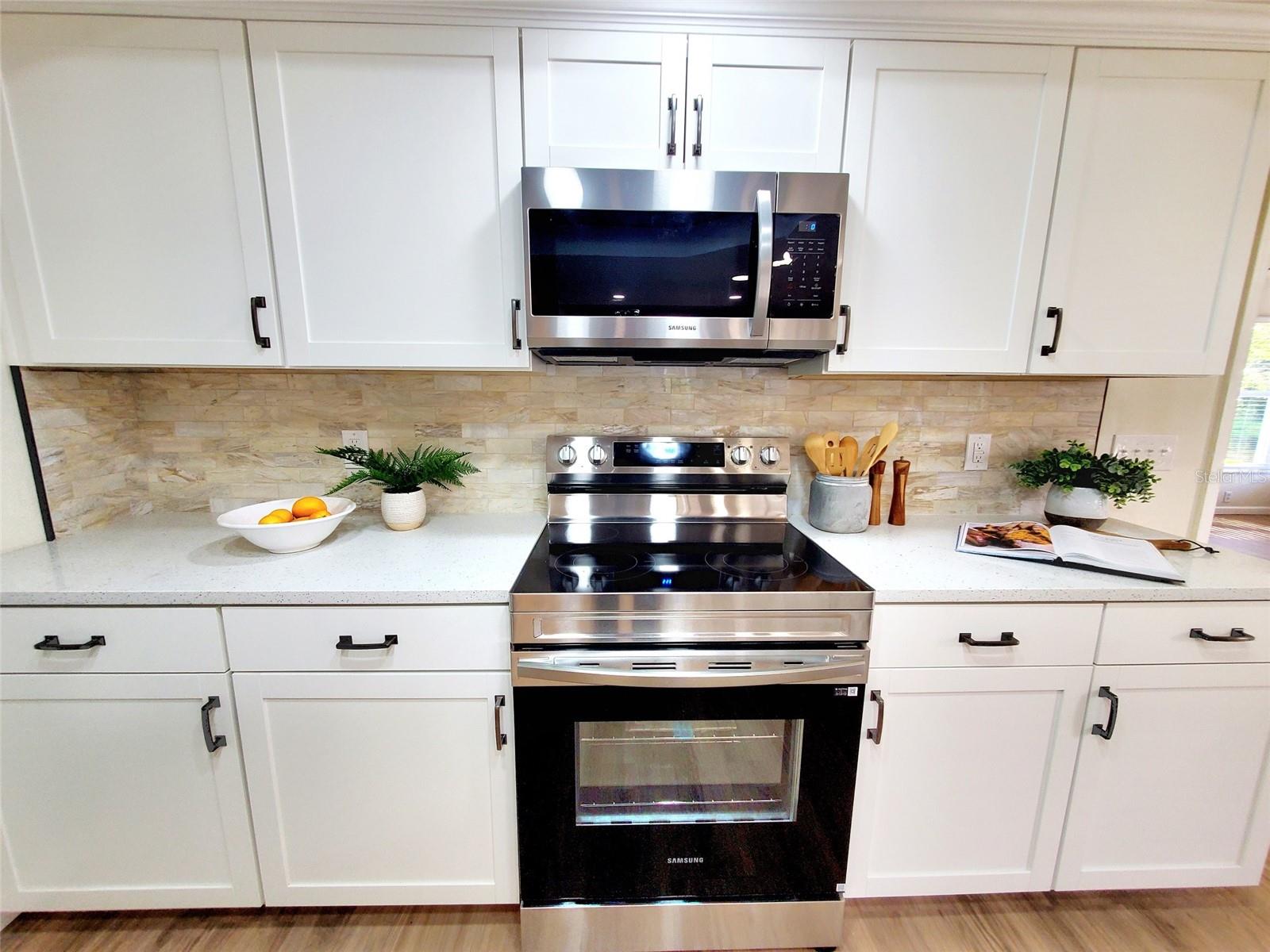 NEW CABINETS & APPLIANCES