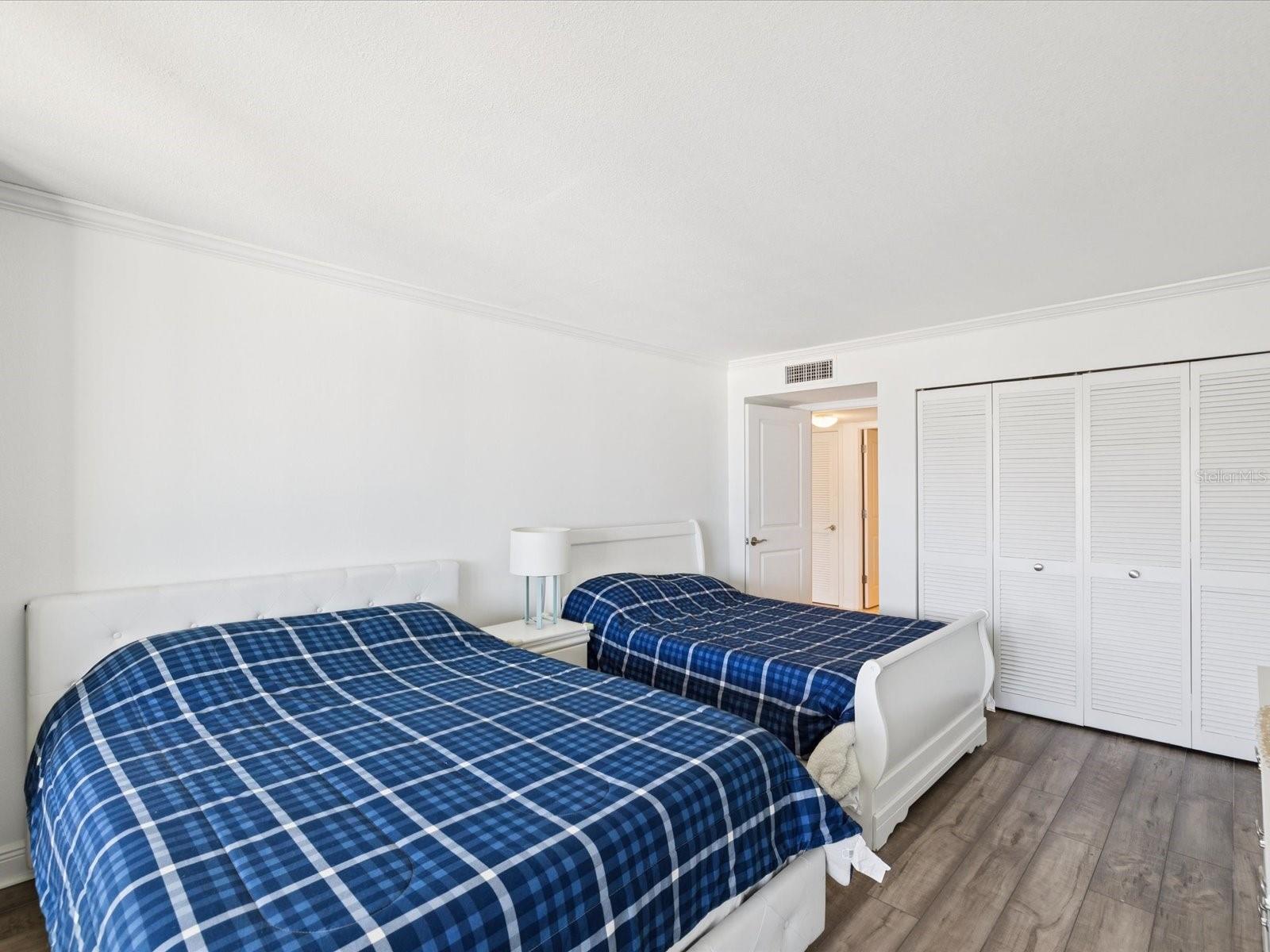 2nd Bedroom