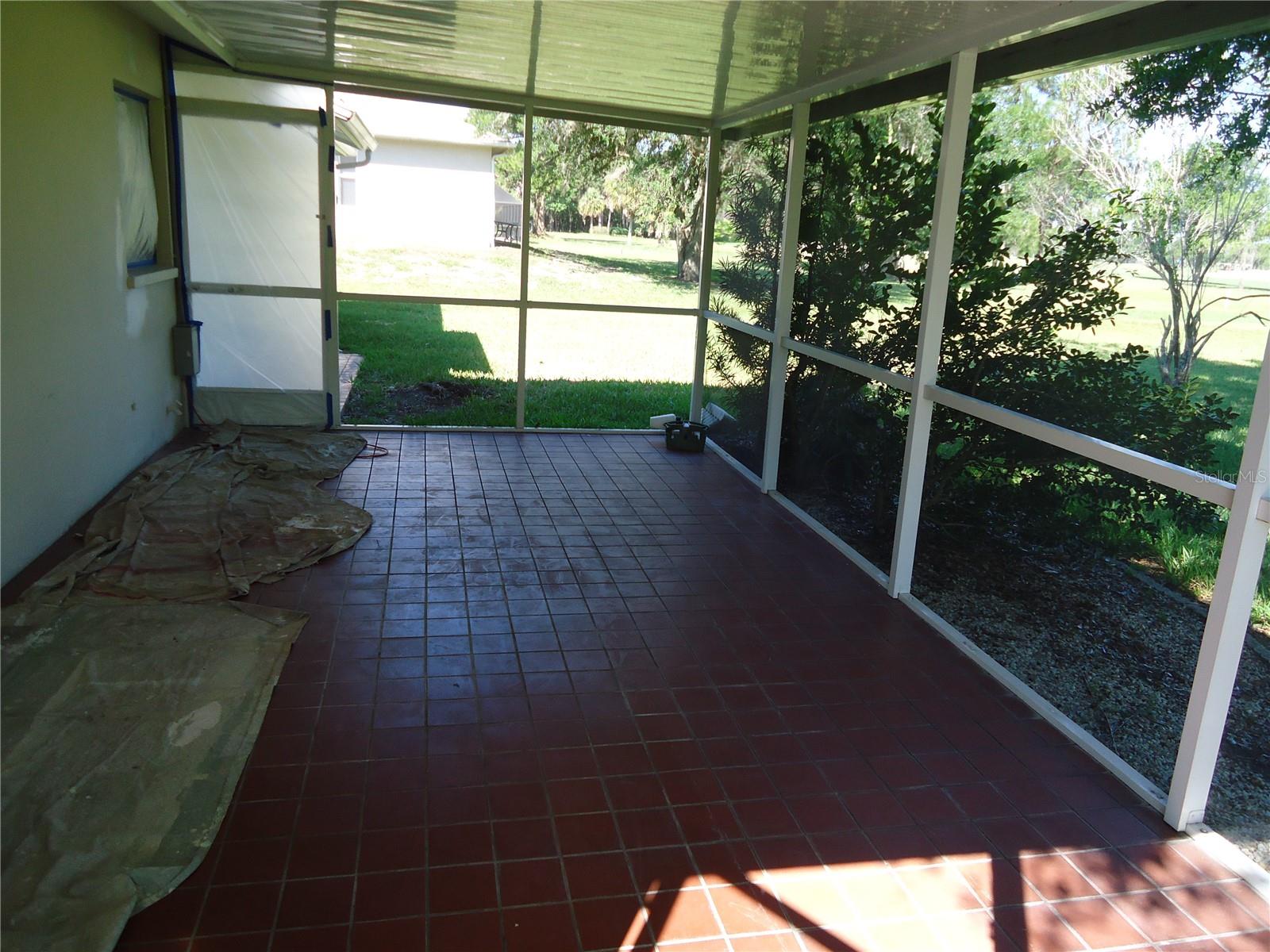 Screen Room