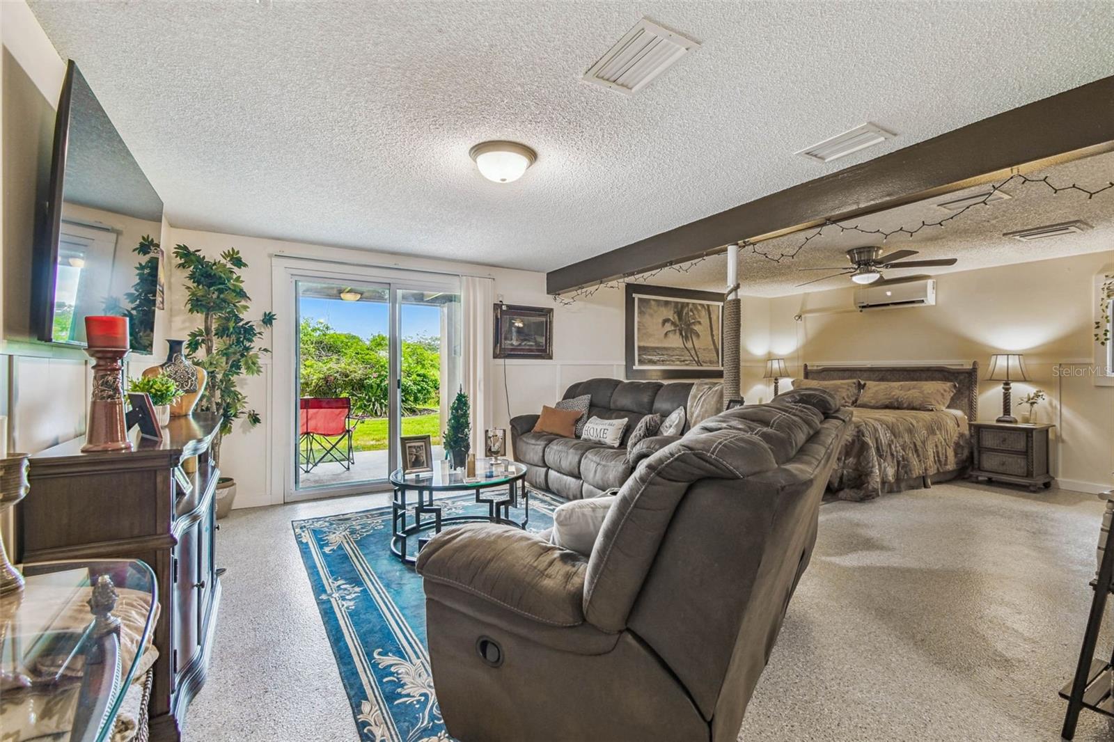 Family Room/ Den