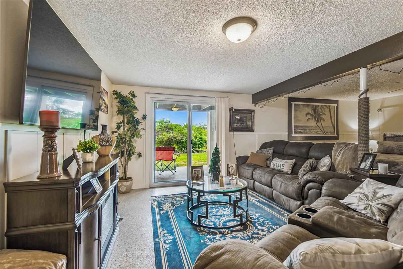 Family Room/Den