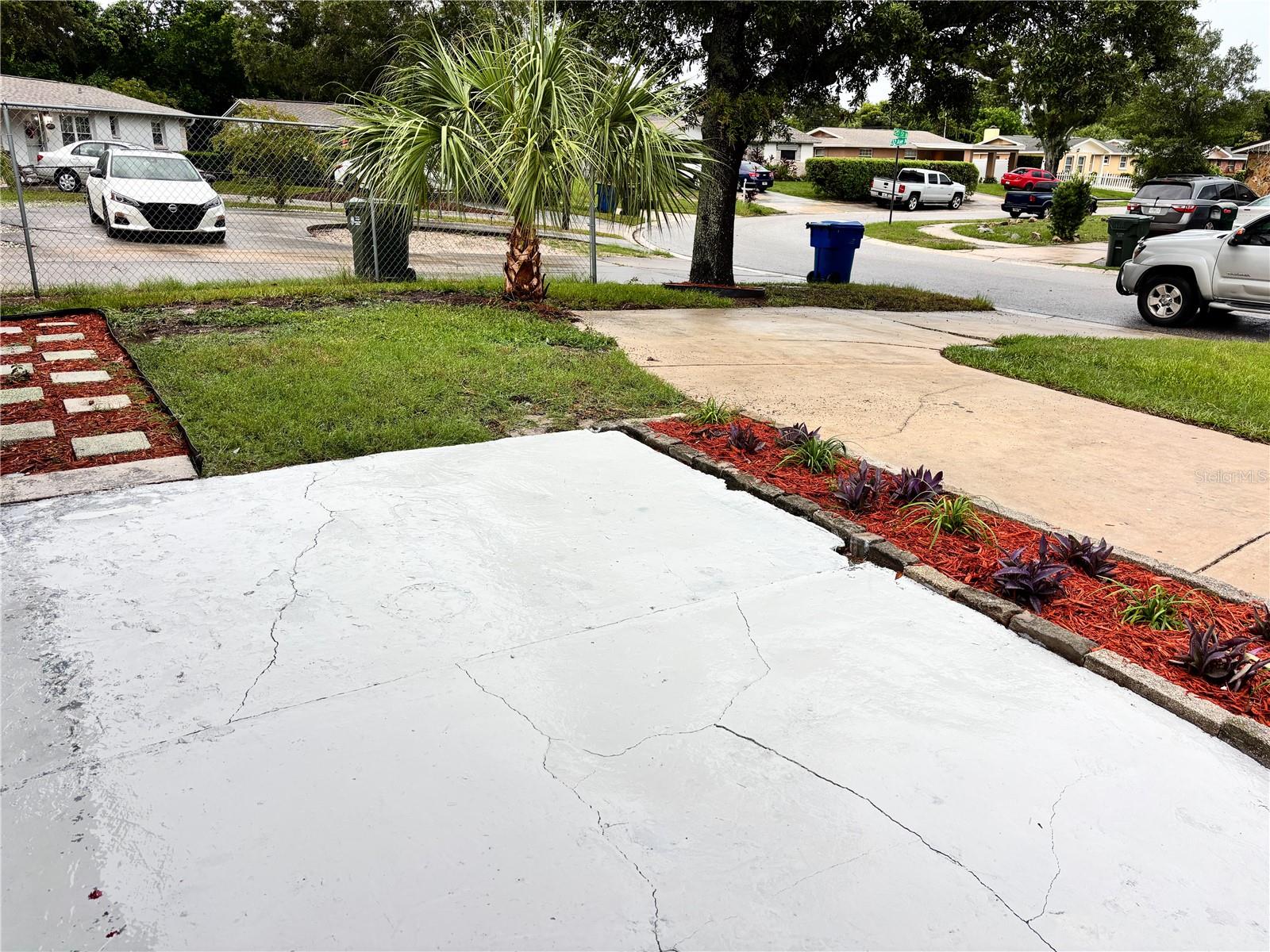 Side front patio