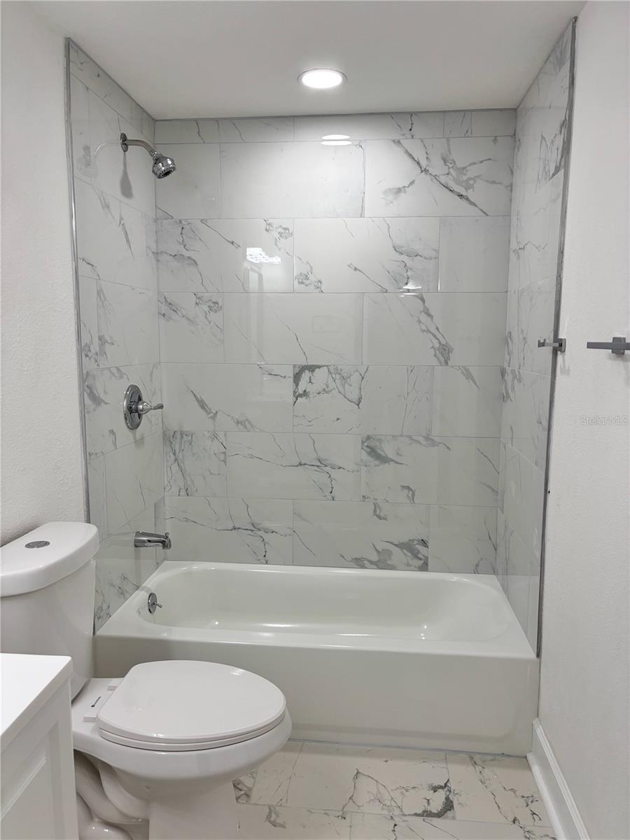 Bathroom shower