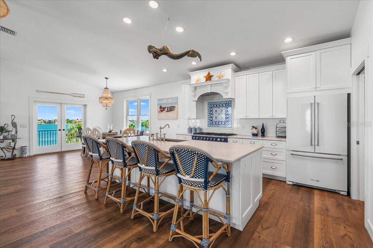3rd Floor:  Chef's Kitchen Area / Island