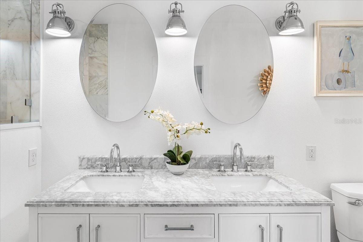 2nd Floor: En Suite Bathroom, Dual Vanity, Marble Finishes