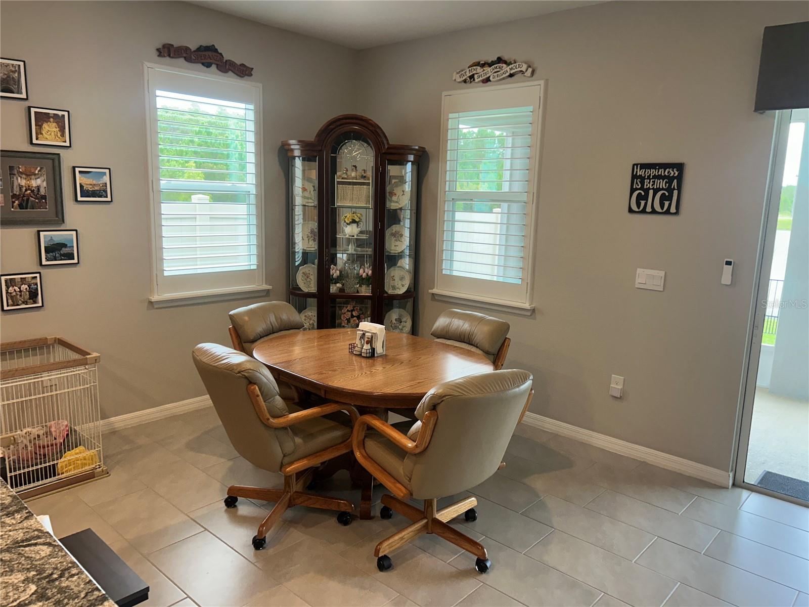 DINING ROOM