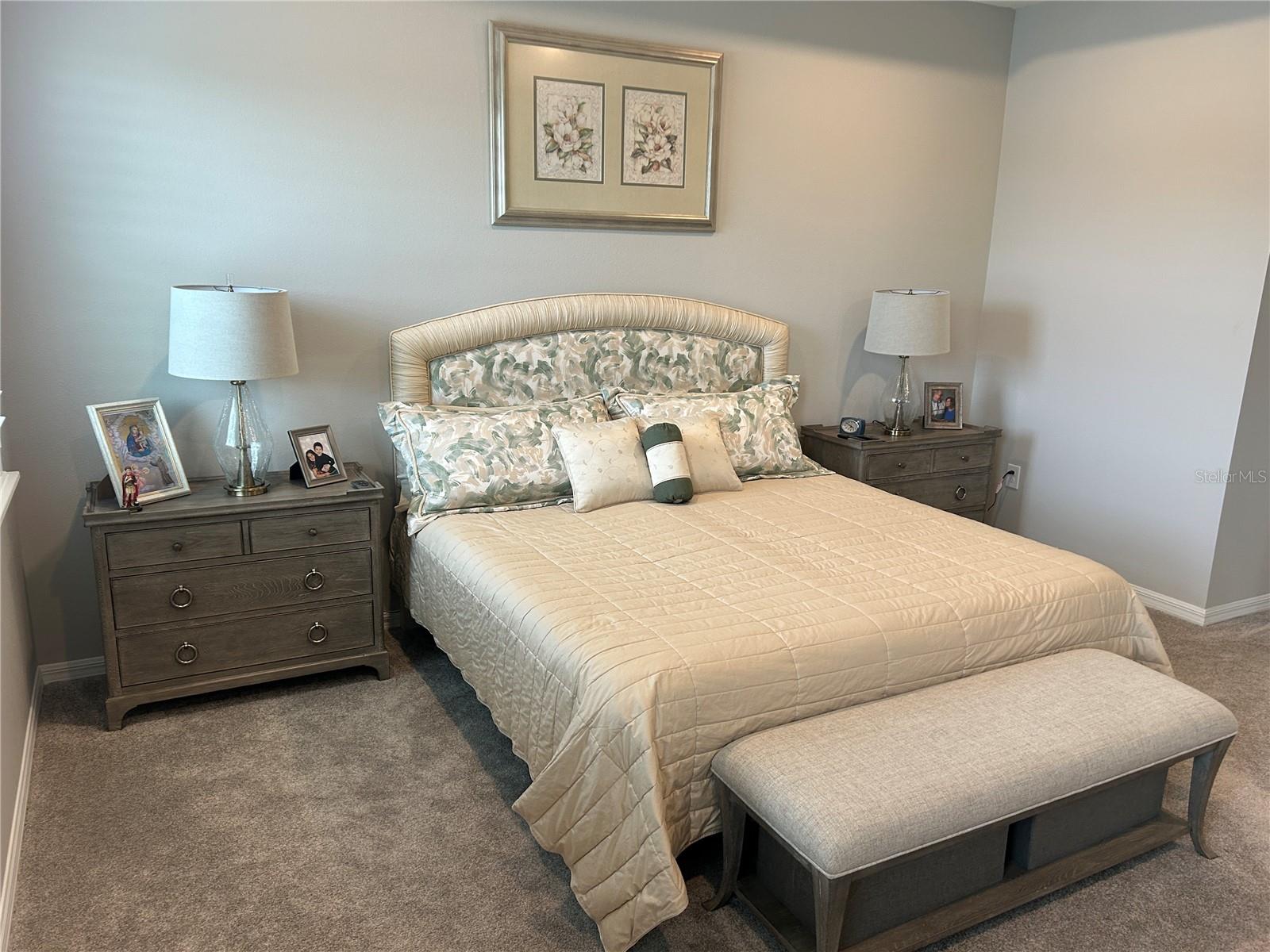 PRIMERY BEDROOM