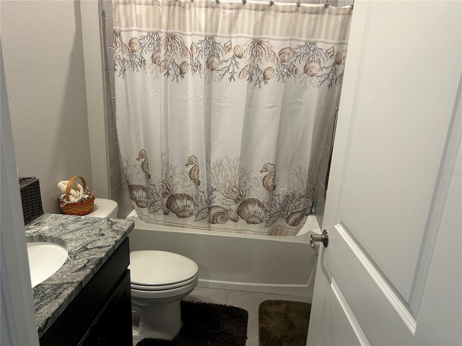 BATHROOM 2