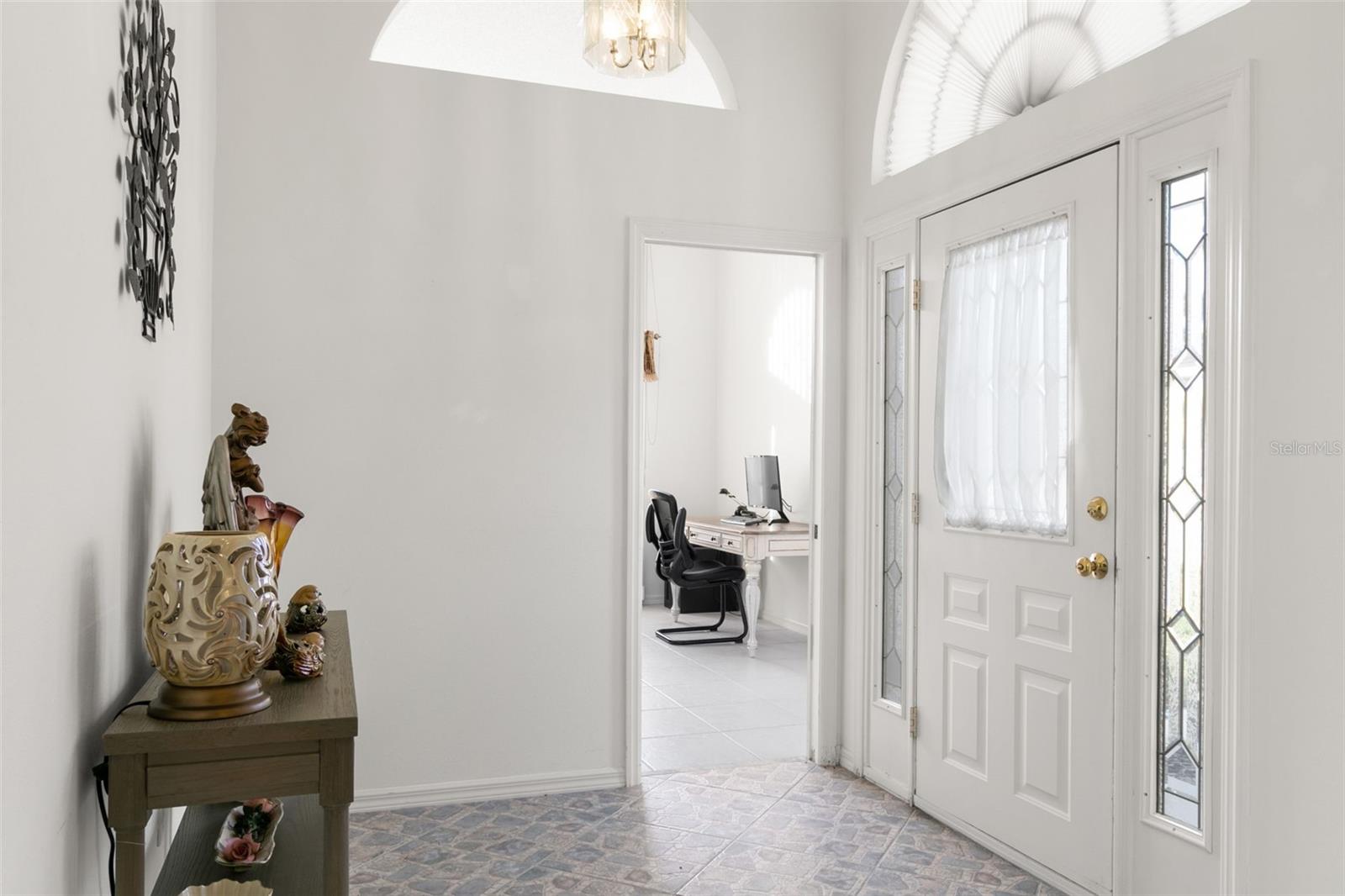 FOYER