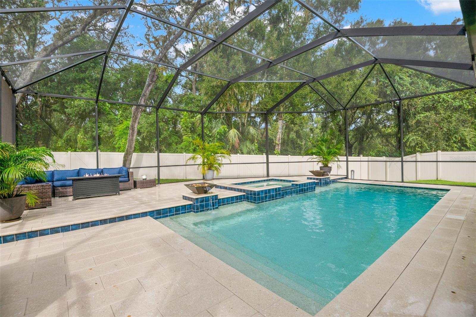 Pool, Lanai