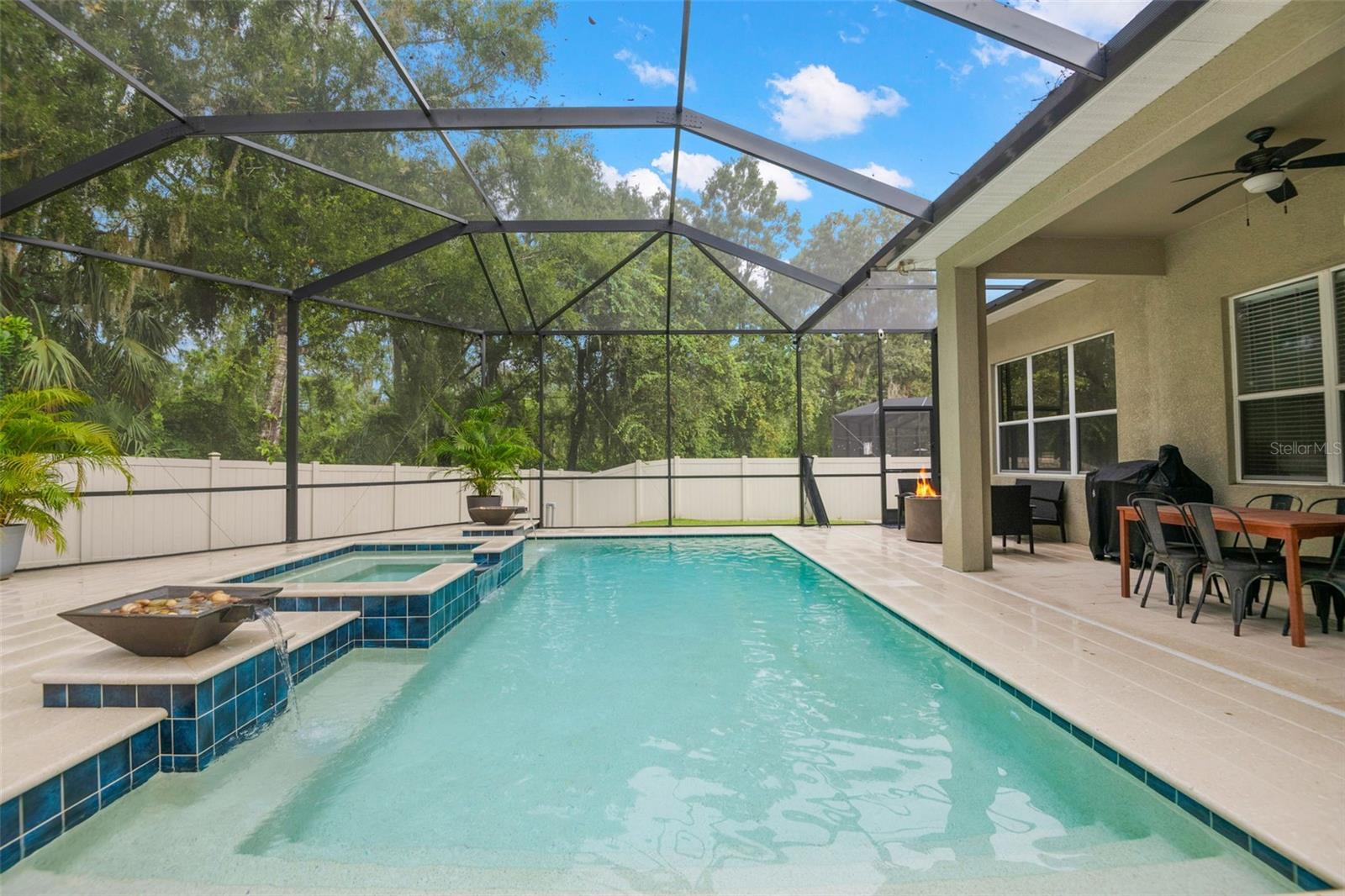 Pool, Lanai