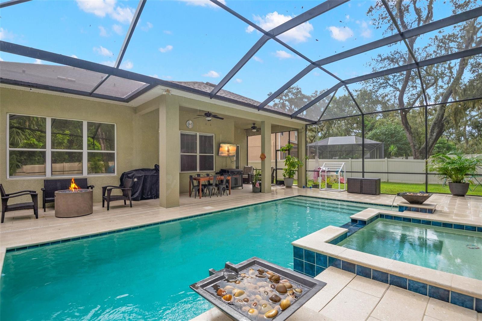 Pool, Lanai