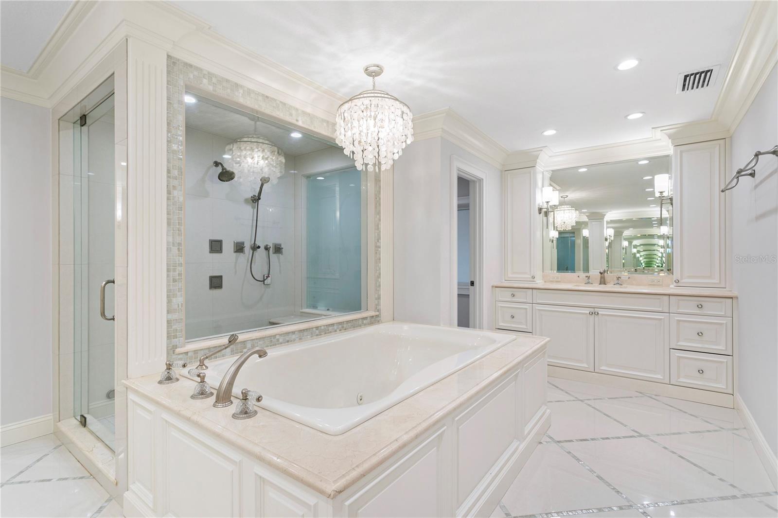 Luxurious Soaking Tub