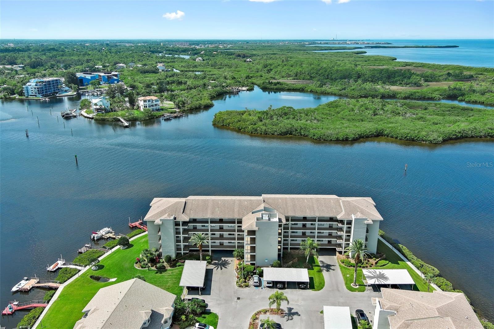 Building 7 DIRECTLY on the RIVER
