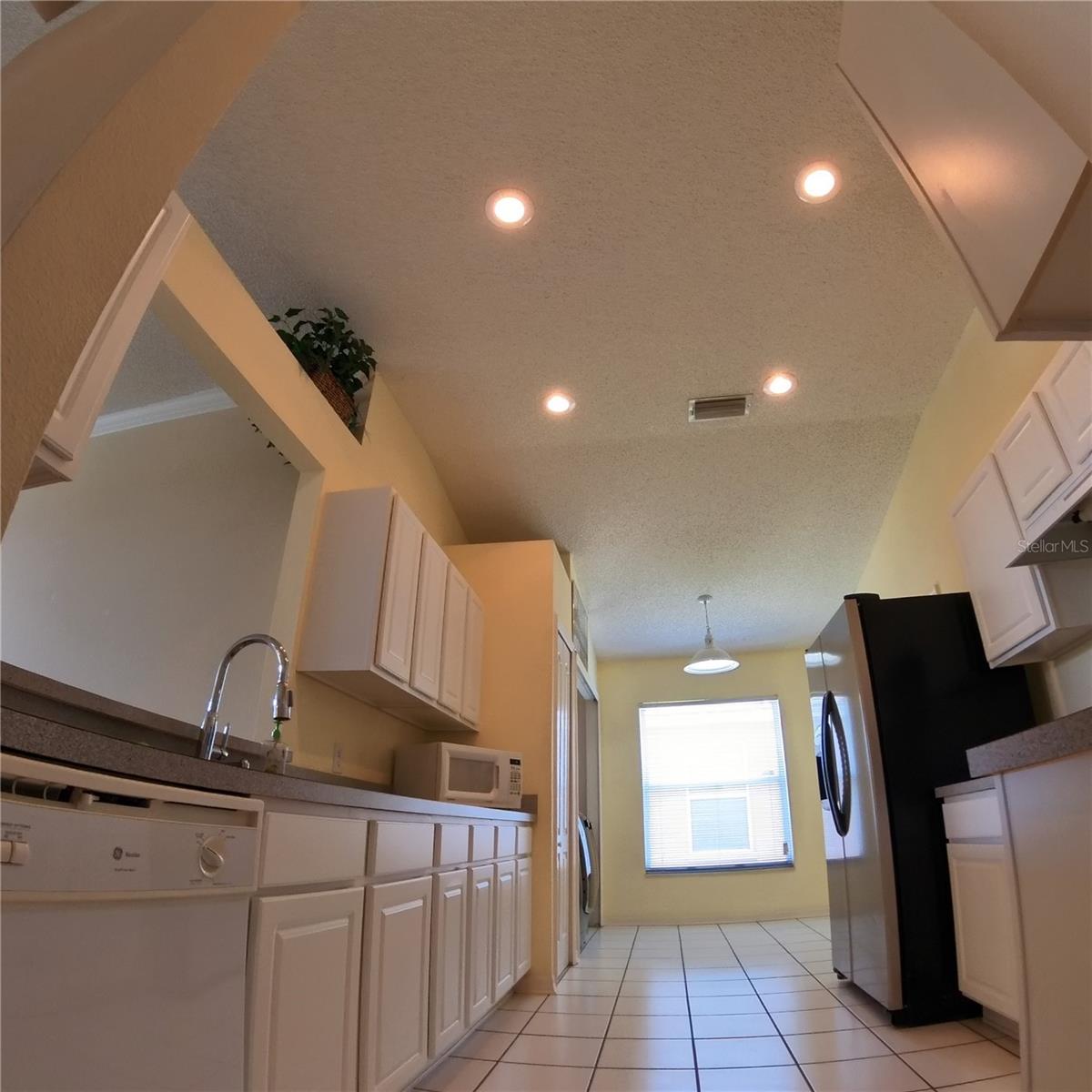 Kitchen enterance